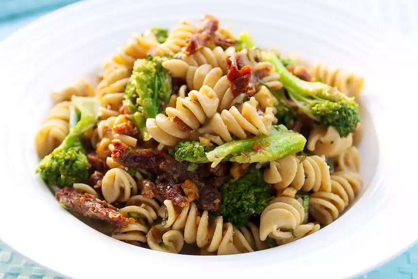 Broccoli and Sun-dried Tomato Pasta Salad with Walnuts