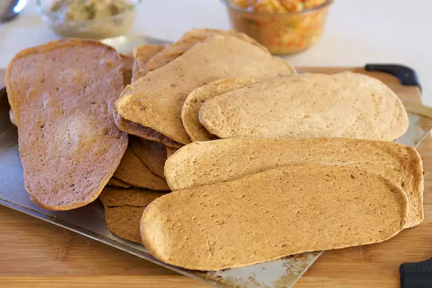 Bread Cracker