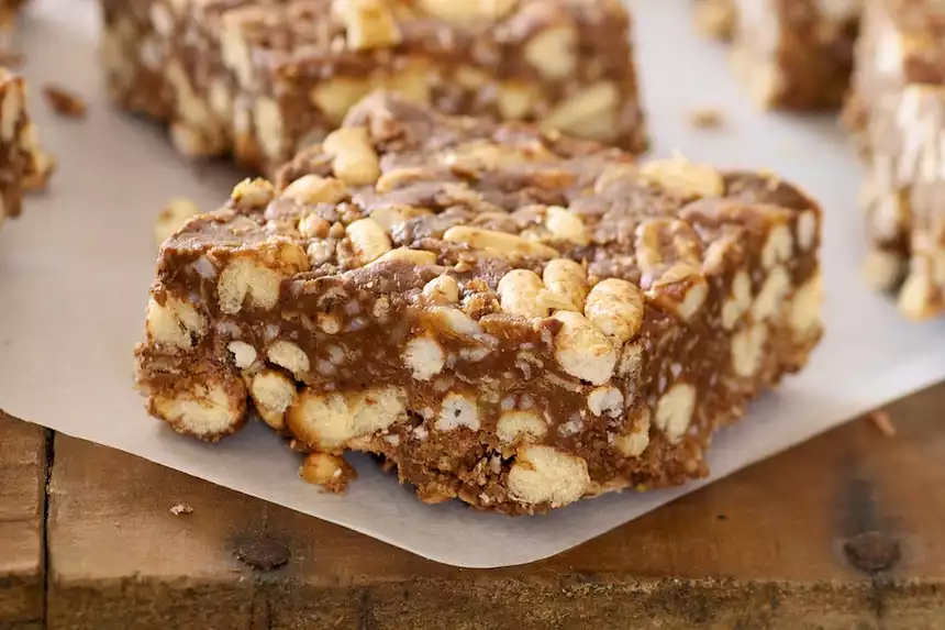 Crunchy Chocolate Peanut Butter Bars
