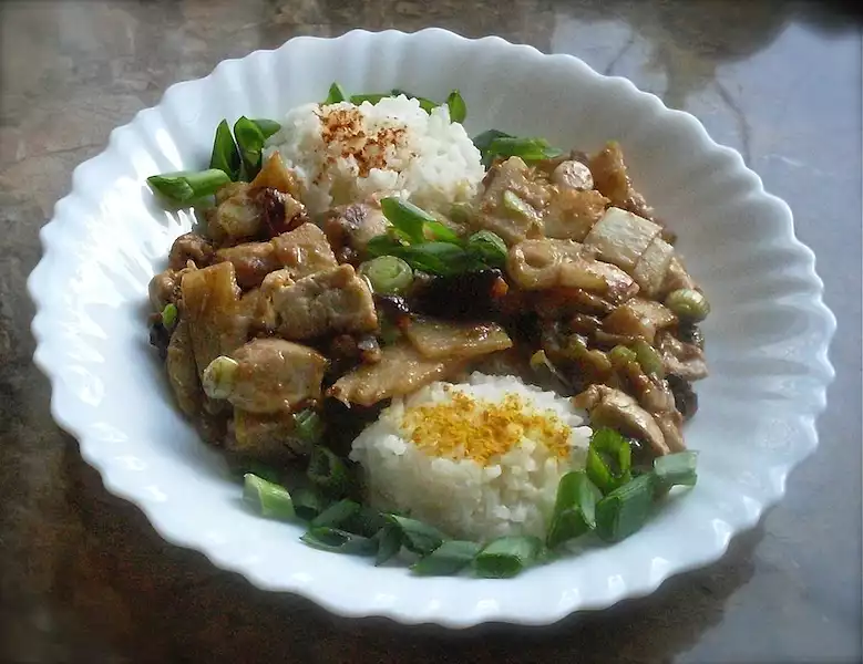 Amazing Spicy Szechuan Chicken