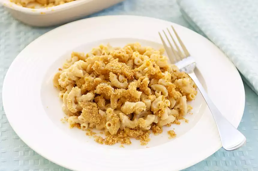 Old-Fashioned Macaroni and Cheese