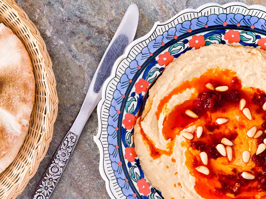 Hummus Bi Tahini (Chick Pea and Sesame Puree)