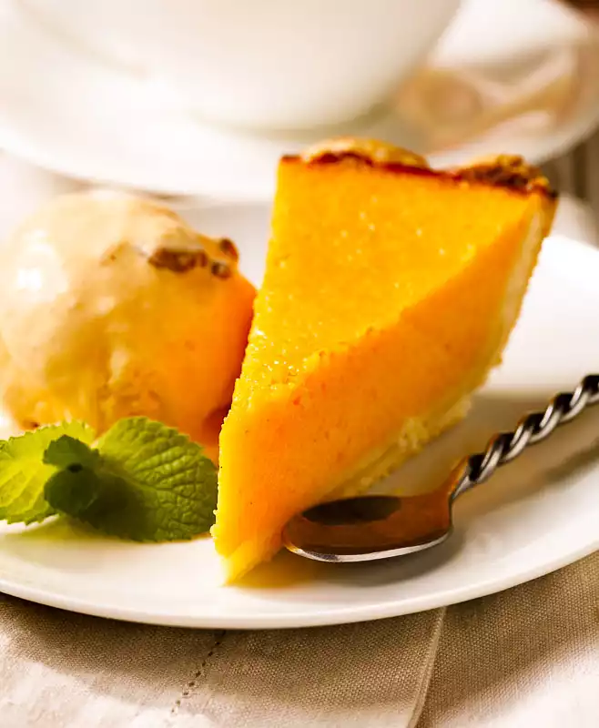 Yummy Pumpkin Chiffon Pie