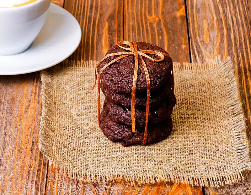 Mocha Walnut Christmas Cookies