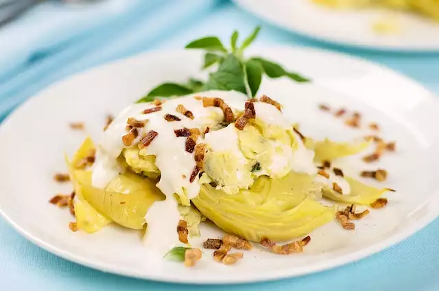 Artichoke Eggs Benedict