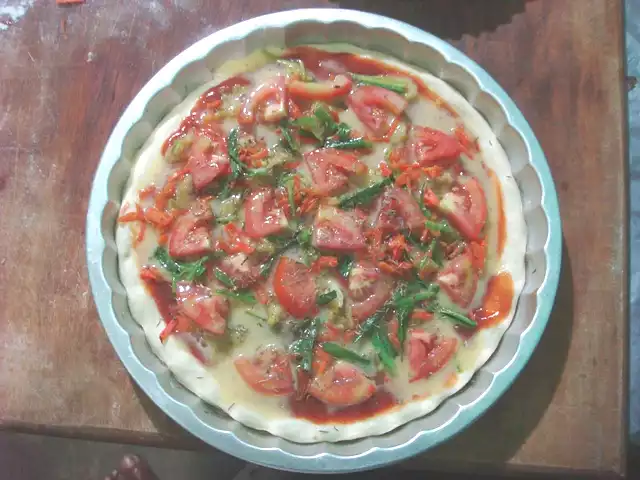 Homemade Breakfast Pizza