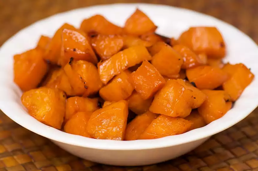 Paleo Maple Syrup Roasted Sweet Potatoes